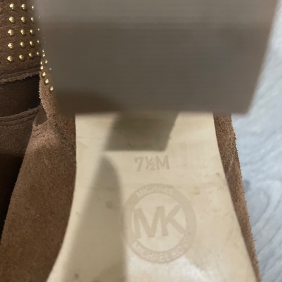 Michael kors booties - Picture 5 of 5